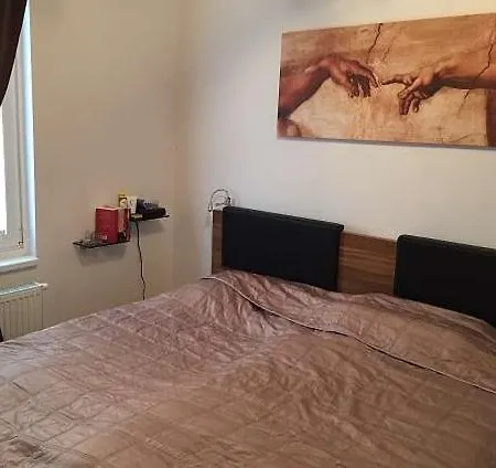 Eine Luxuswohnung In Einer Sehr Schonen Gegend Daire *